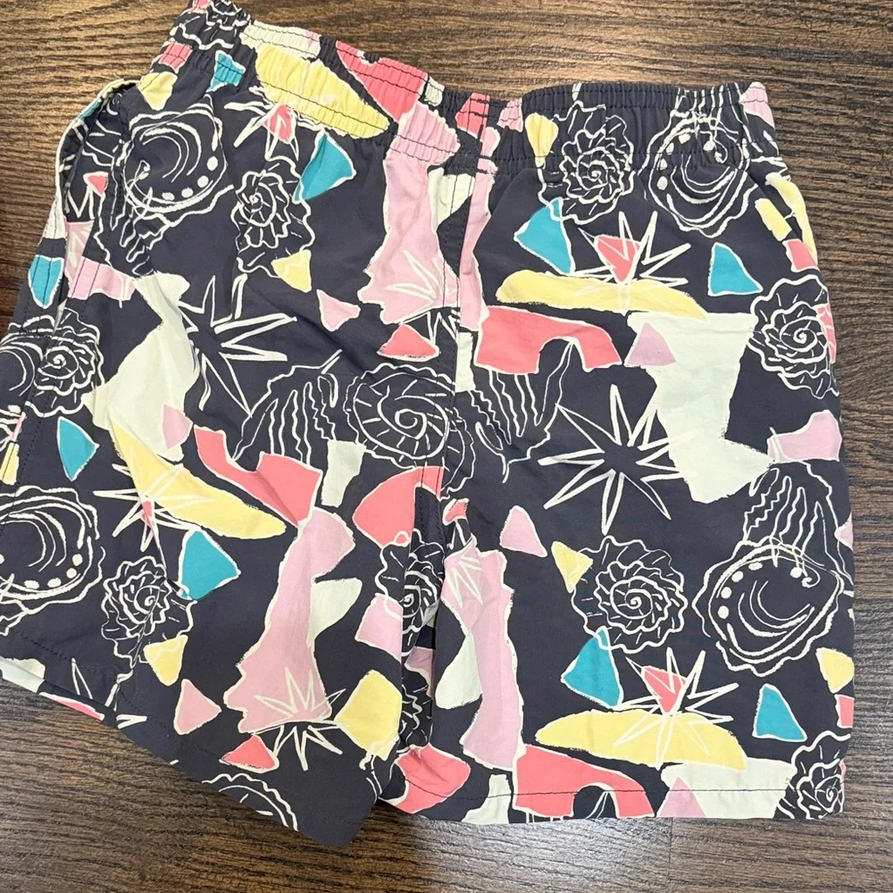 Patagonia Kids Lined Baggies 2 pair - Picture 10 of 10